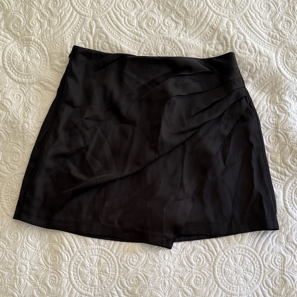 NWT Abercrombie Scarlett wrap mini skort